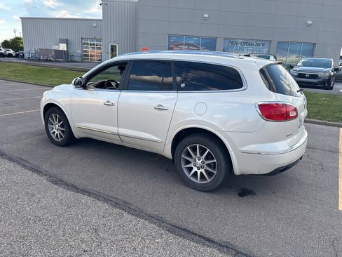 Used 2013 Buick Enclave Leather FWD image 6