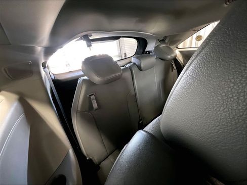Used 2021 Toyota Sienna XLE w/ XLE Plus Package AWD/4WD image 17