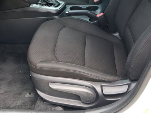 Used 2019 Hyundai Elantra Value Edition w/ Winter Weather Package FWD image 13