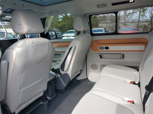 New 2025 Volkswagen ID. Buzz 1st Edition image 12