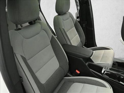 Used 2021 Chevrolet TrailBlazer LT w/ Sun and Liftgate Package FWD image 29