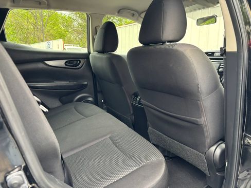 Used 2017 Nissan Rogue Sport S w/ S Appearance Package image 37