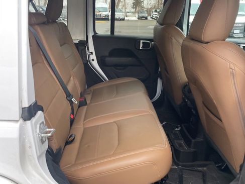 Used 2022 Jeep Wrangler Unlimited Sahara w/ Cold Weather Group image 13