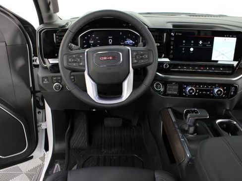 New 2026 GMC Sierra 1500 SLT w/ SLT Premium Plus Package AWD/4WD image 11