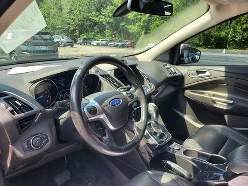 Used 2014 Ford Escape Titanium FWD image 20