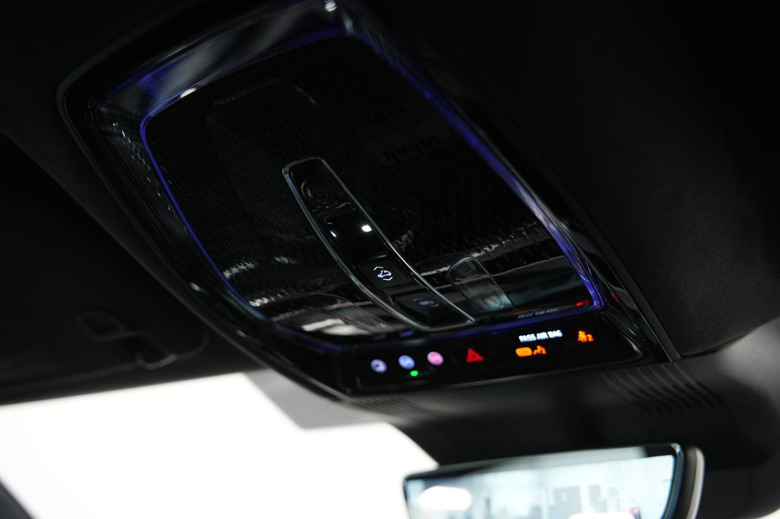 Used 2026 Cadillac Vistiq Platinum w/ LPO, Floor Liner Package AWD/4WD image 30