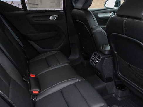 New 2025 Volvo XC40 B5 Plus w/ Protection Package Premier image 21