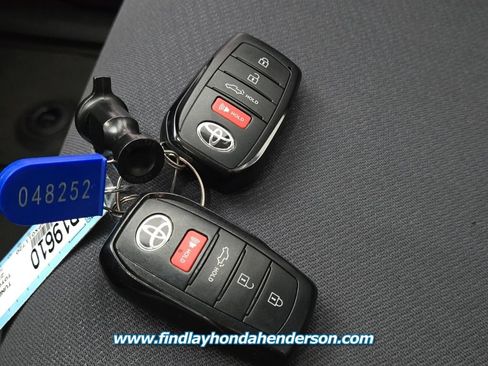 Used 2023 Toyota Tundra SR5 w/ TRD Off-Road Package image 32