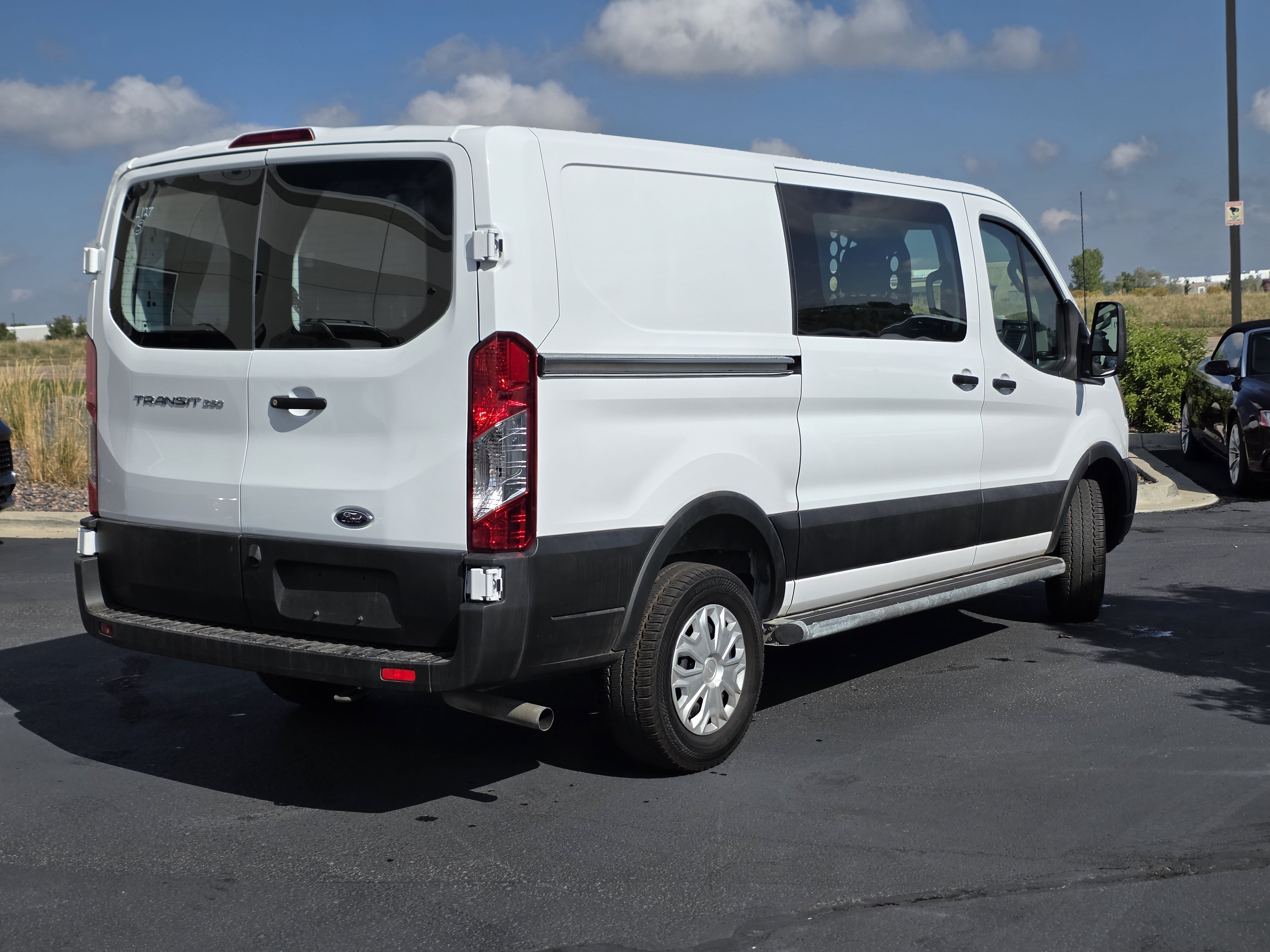 Used 2025 Ford Transit 250 Low Roof w/ Exterior Upgrade Package RWD image 7