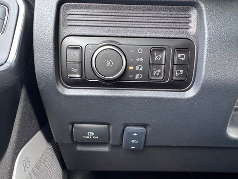 New 2026 Ford F250 Platinum w/ FX4 Off-Road Package image 40