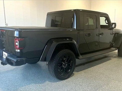 Used 2021 Jeep Gladiator High Altitude image 5