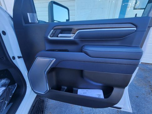 New 2026 Chevrolet Silverado 2500 High Country w/ Technology Package image 11