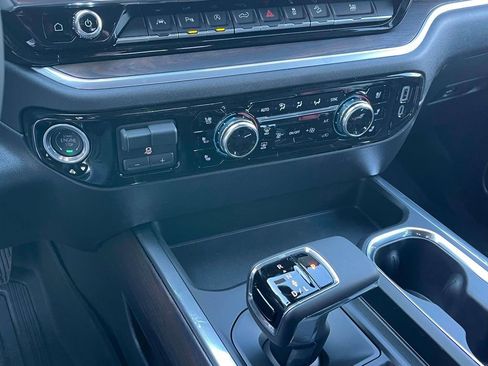 New 2026 GMC Sierra 1500 SLT w/ SLT Premium Plus Package image 27