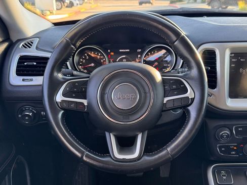 Used 2019 Jeep Compass Latitude w/ Popular Equipment Group image 15