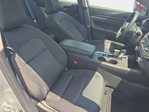 Used 2026 Nissan Altima 2.5 SV AWD/4WD image 10