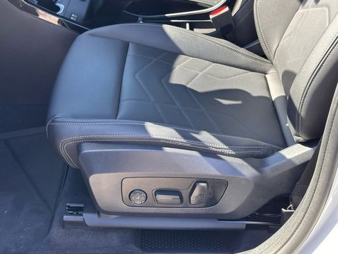 Used 2025 BMW X1 xDrive28i w/ Convenience Package image 14