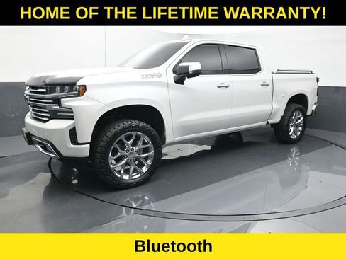 Used 2020 Chevrolet Silverado 1500 High Country w/ Technology Package AWD/4WD image 10