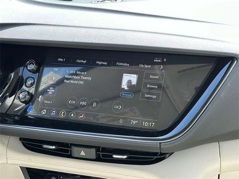 Used 2023 Buick Envision Avenir image 19