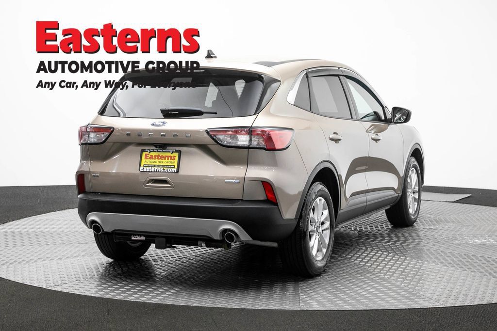 Used 2020 Ford Escape SE AWD/4WD image 5