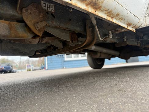 Used 2012 Ford E-350 and Econoline 350 Super Duty image 10