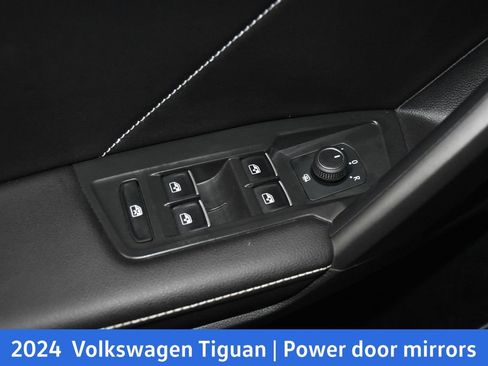 Used 2024 Volkswagen Tiguan SE R-Line image 23