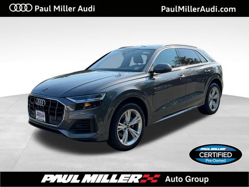 Used 2022 Audi Q8 Premium w/ Convenience Package AWD/4WD image 1