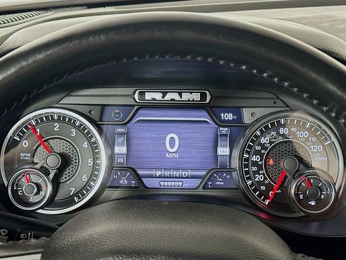 Used 2022 RAM 1500 Big Horn AWD/4WD image 12