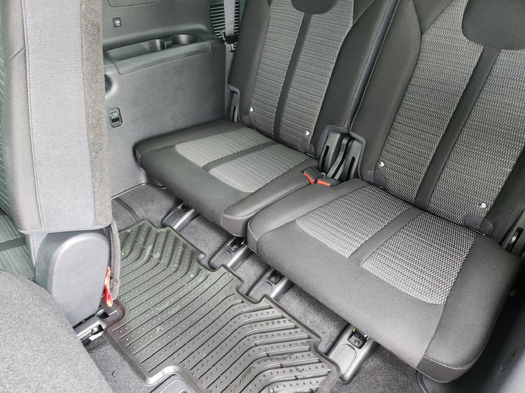 New 2026 Kia Sorento LX FWD image 25