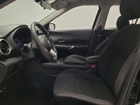 Used 2021 Nissan Kicks SV FWD image 17