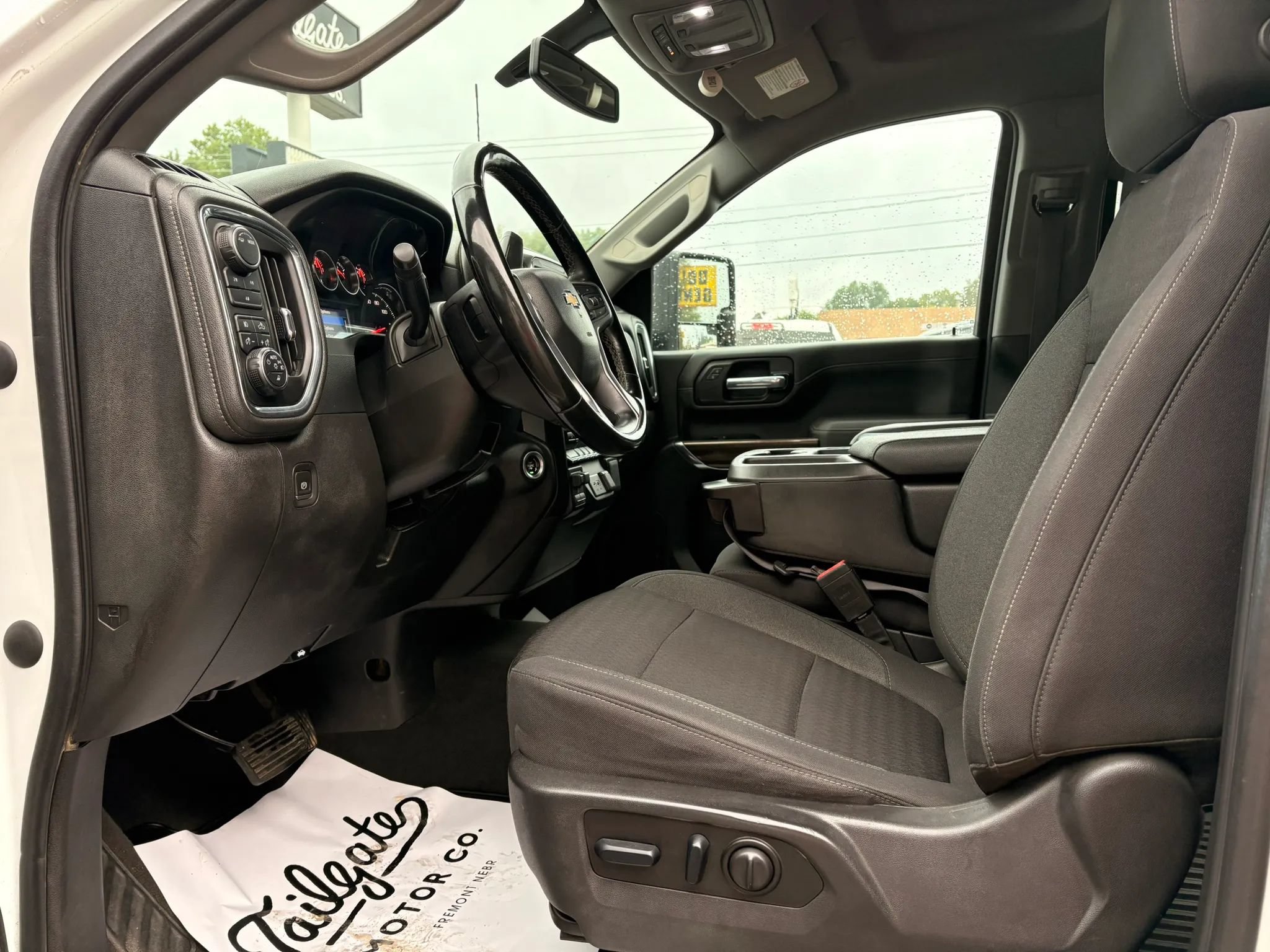 Used 2023 Chevrolet Silverado 2500 LT w/ Convenience Package AWD/4WD image 16
