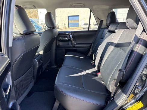 Used 2024 Toyota 4Runner TRD Off-Road Premium image 25