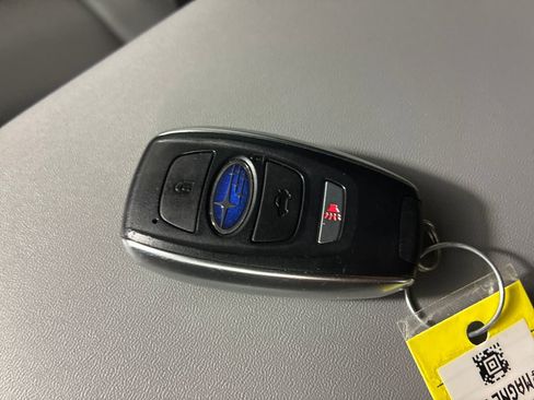 Certified 2025 Subaru Outback Limited w/ Popular Package #2 image 38