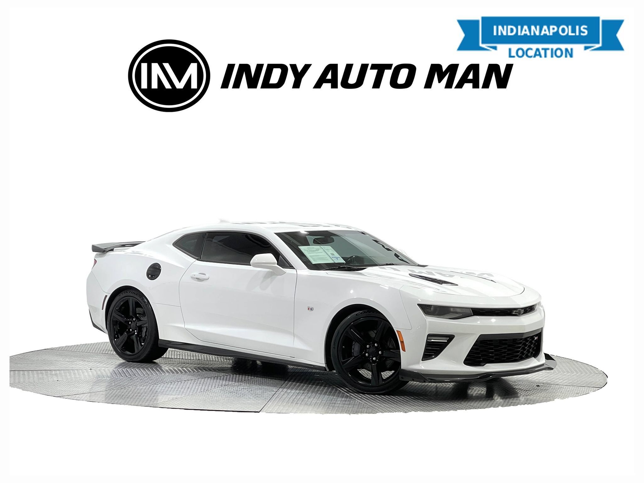 Used 2018 Chevrolet Camaro SS RWD image 1