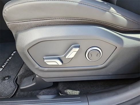 New 2025 Hyundai Santa Fe SEL image 18