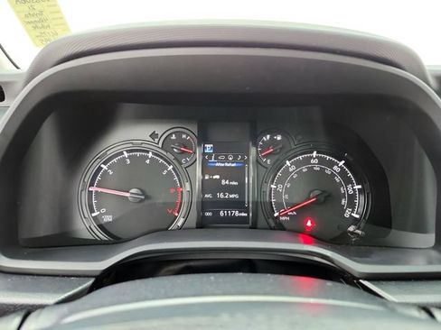 Used 2021 Toyota 4Runner SR5 Premium w/ Moonroof Package AWD/4WD image 23