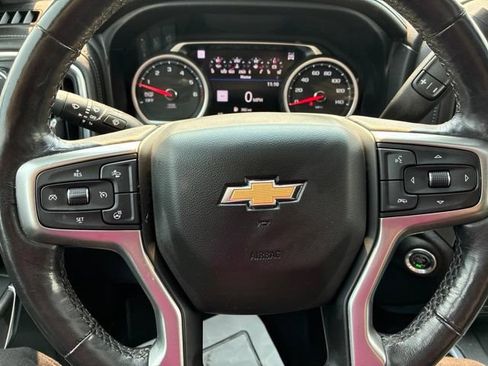 Used 2019 Chevrolet Silverado 1500 LTZ w/ LTZ Premium Package AWD/4WD image 38