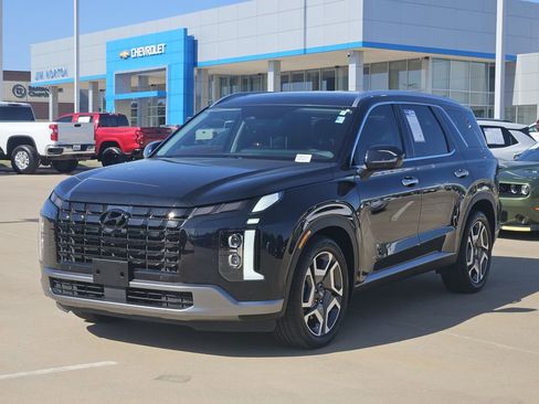Used 2024 Hyundai Palisade SEL FWD image 4