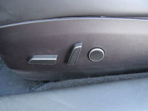 Used 2022 Tesla Model 3 Standard Range image 13