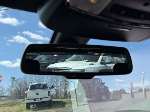 Used 2023 Dodge Charger R/T w/ Daytona Edition Group image 27