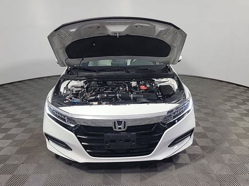 Certified 2018 Honda Accord LX image 13