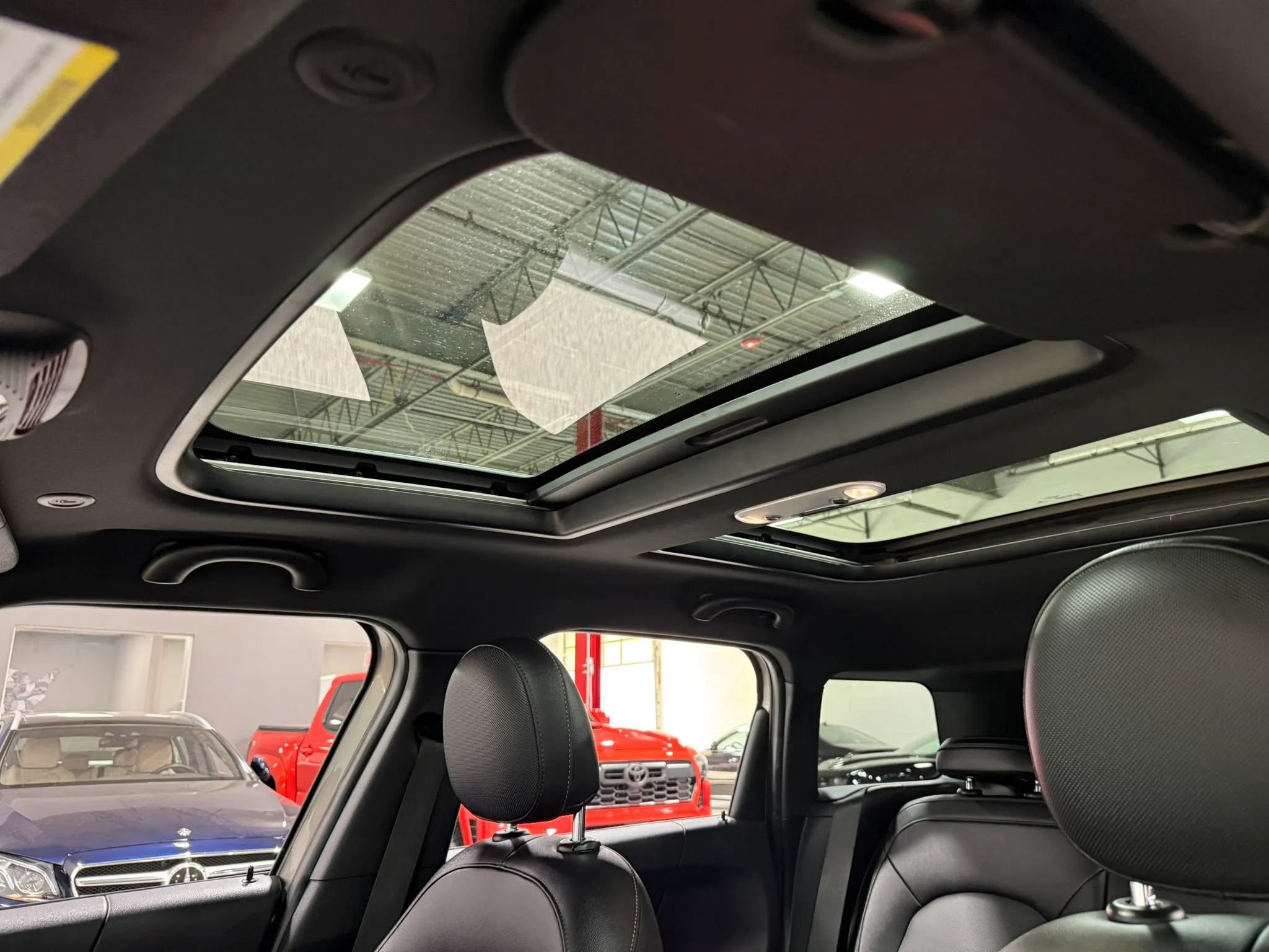 Used 2018 MINI Cooper Countryman ALL4 AWD/4WD image 17