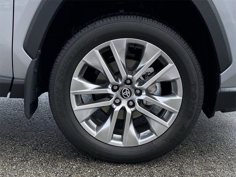 Certified 2025 Toyota RAV4 XLE Premium image 12