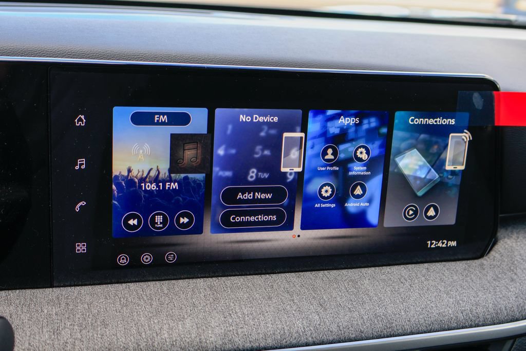 New 2027 Nissan Kicks SV FWD image 5
