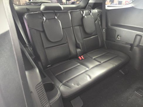 Used 2021 Ford Explorer XLT w/ Equipment Group 202A image 29