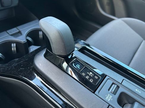 Used 2024 Toyota Prius LE image 24