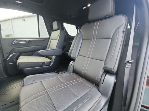 New 2026 Chevrolet Tahoe High Country AWD/4WD image 23