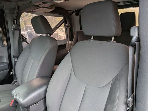 Used 2015 Jeep Wrangler Sport w/ Quick Order Package 23S image 20