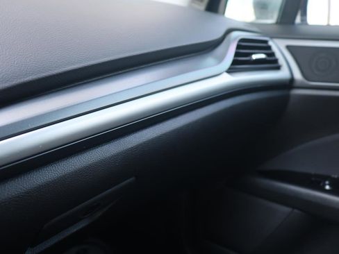 Used 2016 Ford Fusion SE image 35