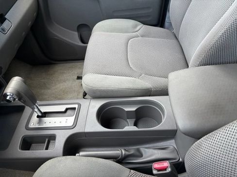 Used 2016 Nissan Frontier SV RWD image 20