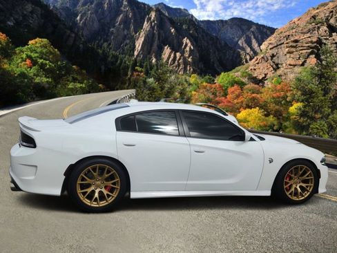 Used 2016 Dodge Charger SRT Hellcat w/ Harman/Kardon Audio Group RWD image 2